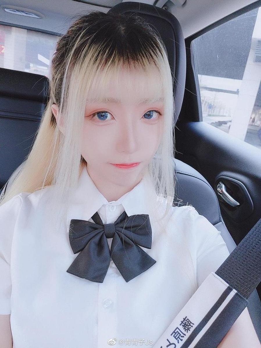 立即登录五一吃瓜群众的网址，轻松畅享。  