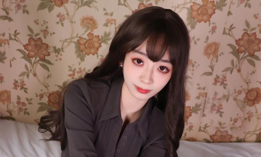 好莱坞黑料正能量app免费下载，在线观看明星动态
