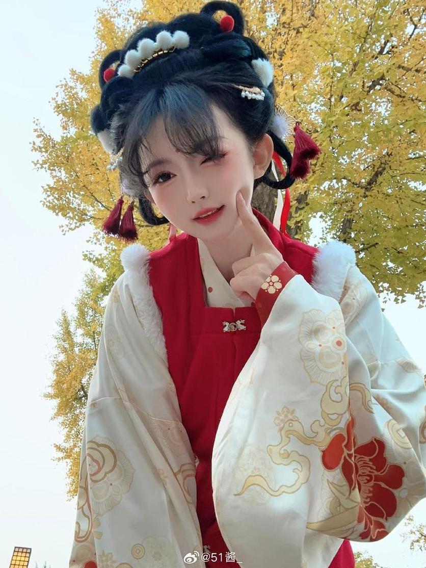 体验超便捷的黑料正能量导航首页入口，安卓苹果均可下载。 